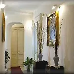 Konukevi Bovio 4*