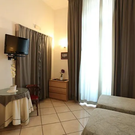 Bovio Konukevi Napoli